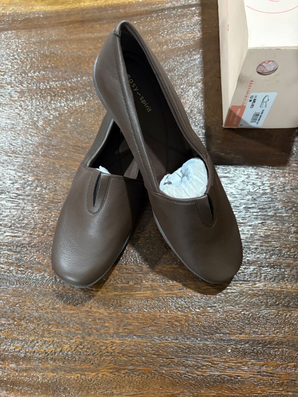 Women's Easy Spirit Dark Brown Arlie Slip on Dress Shoes sz 12M 12 NIB NEW